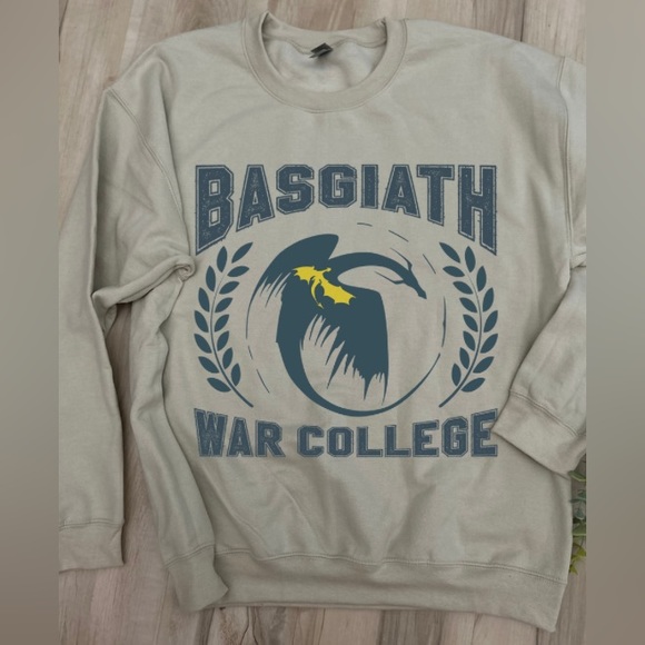 Fourth Wing - New Sweatshirt - New custom boutique 4th wing sweatshirt - Picture 4 of 4